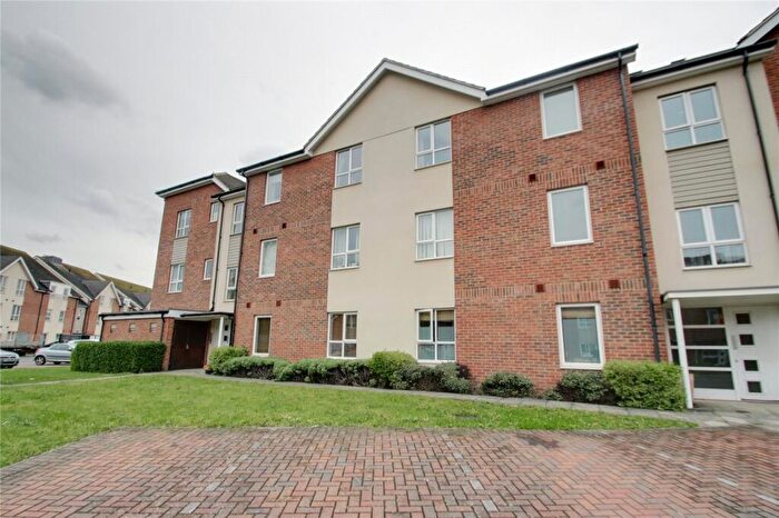 1 Bedroom Apartment To Rent In Addlestone, Surrey, KT15