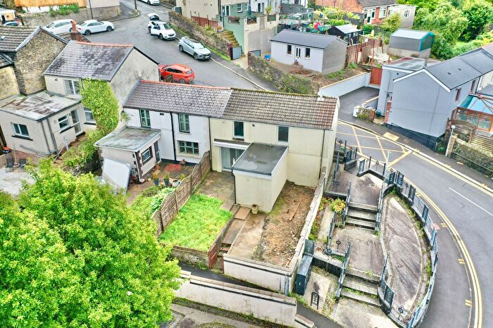 2 Bedroom End Terrace House For Sale In Hafod Fan Terrace, Six Bells, NP13
