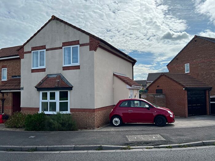 3 Bedroom Semi-Detached House For Sale In Aspen Park Road, Weston-Super-Mare, BS22