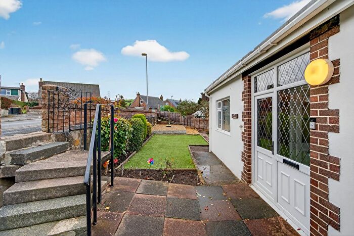 2 Bedroom Bungalow For Sale In Clougha Avenue, Halton, Lancaster, LA2