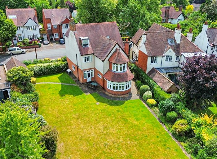 5 Bedroom Detached House For Sale In Guilford Road, Stoneygate, Leicester, LE2