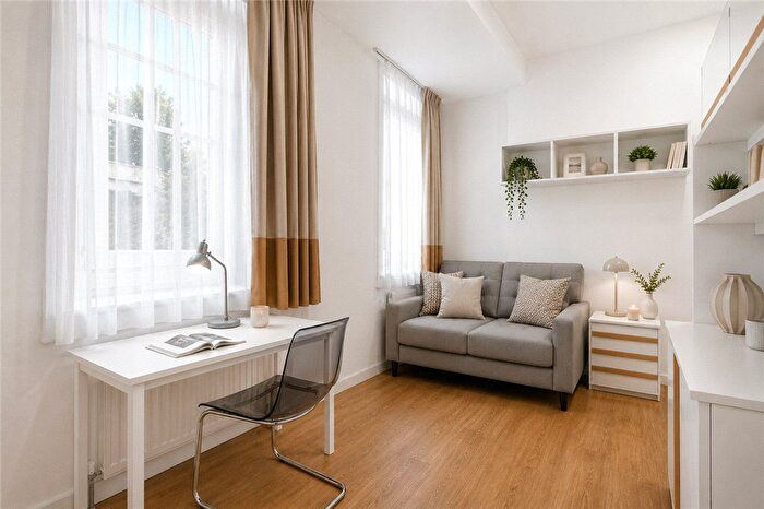 Studio To Rent In Princess Beatrice House, Chelsea, London, SW10
