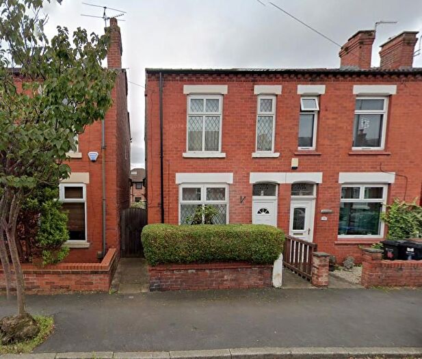 2 Bedroom Semi Detached House For Sale In Islington Road, Stockport, Greater Manchester, SK2