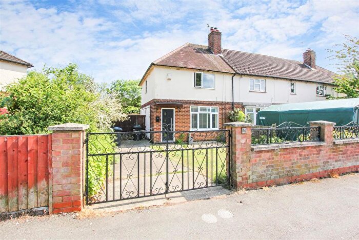 2 Bedroom End Of Terrace House For Sale In Almond Road, Kettering, NN16