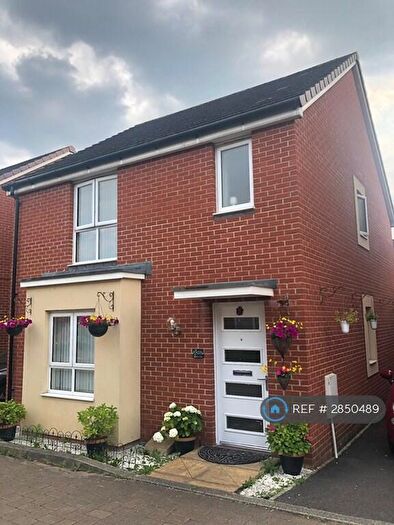 3 Bedroom Detached House To Rent In Eighteen Acre Drive, Patchway, Bristol, BS34