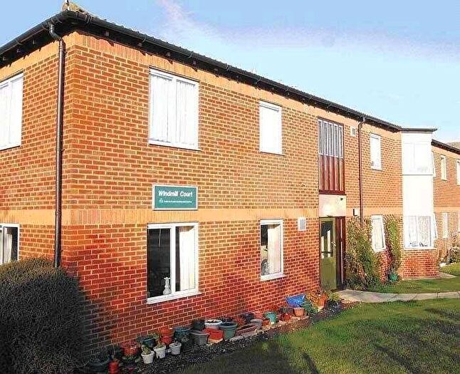 1 Bedroom Flat To Rent In Uxbridge Road, Freshbrook, Swindon, SN5