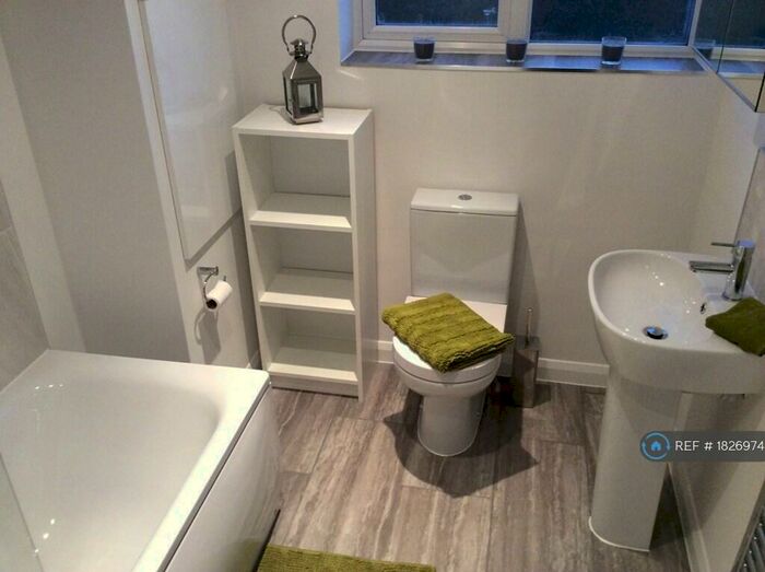 4 Bedroom End Of Terrace House To Rent In Marlborough Street, Nottingham, NG7