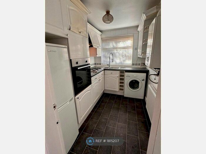 2 Bedroom Terraced House To Rent In Caroline Street, Stockport, SK3
