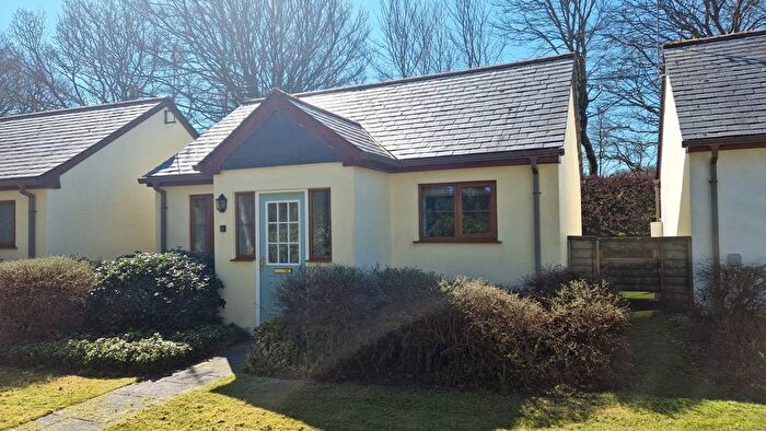 2 Bedroom Detached House For Sale In Inny Vale Holiday Village, Davidstow, PL32