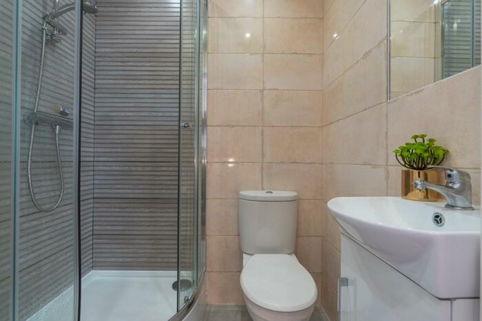 Studio To Rent In Eskdale Terrace, Newcastle Upon Tyne, NE2