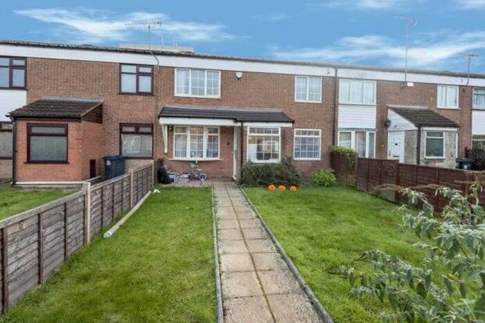 3 Bedroom Terraced House To Rent In Eden Close, Birmingham, B31