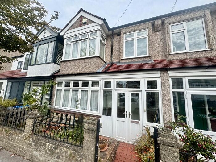 3 Bedroom Terraced House To Rent In Woodside Avenue, London, SE25