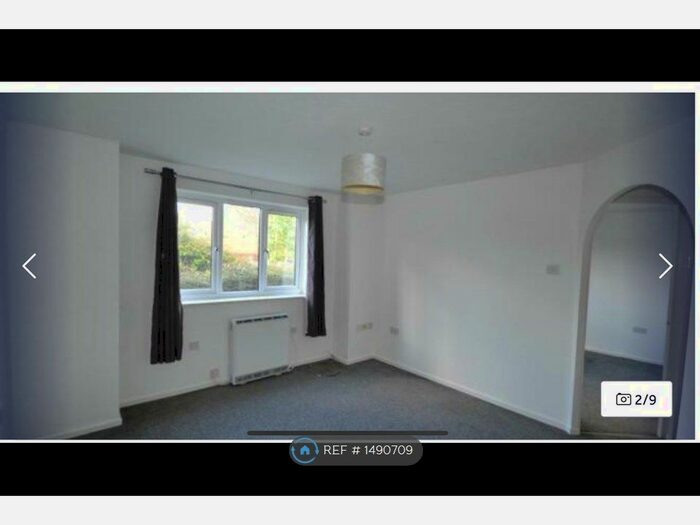 1 Bedroom Flat To Rent In Wimborne Crescent, Westcroft, Milton Keynes, MK4
