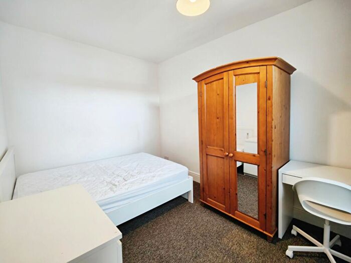4 Bedroom Terraced House To Rent In Byron Street, Northampton, Northamptonshire, NN2
