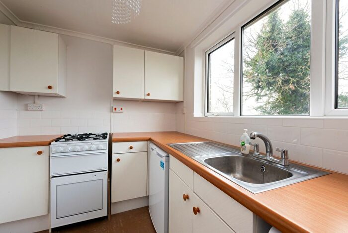 1 Bedroom Flat To Rent In Mayenne Place, Devizes, SN10