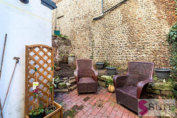 1 Bedroom Apartment To Rent In Chesham Road, Brighton, BN2