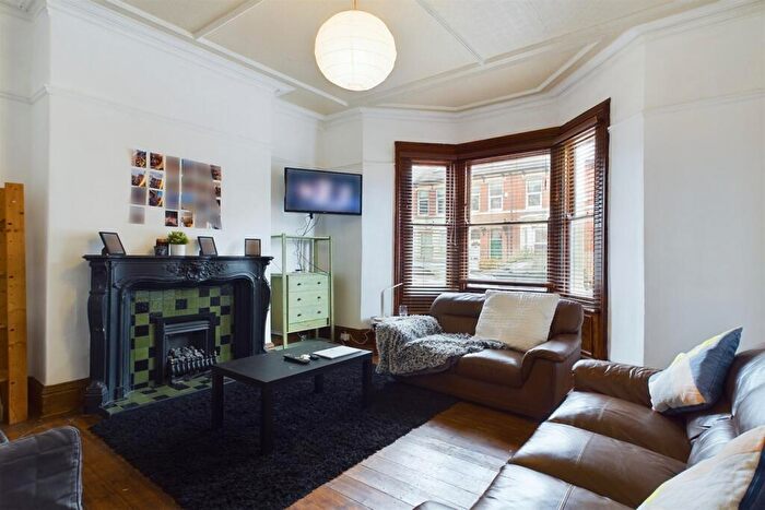 5 Bedroom Property To Rent In Cavendish Place, Newcastle Upon Tyne, NE2