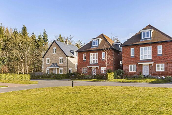 5 Bedroom Detached House For Sale In Parklands, Besselsleigh, OX13