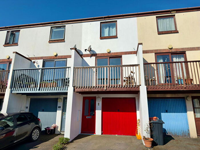 3 Bedroom Terraced House For Sale In Rivendell, Wadebridge, PL27
