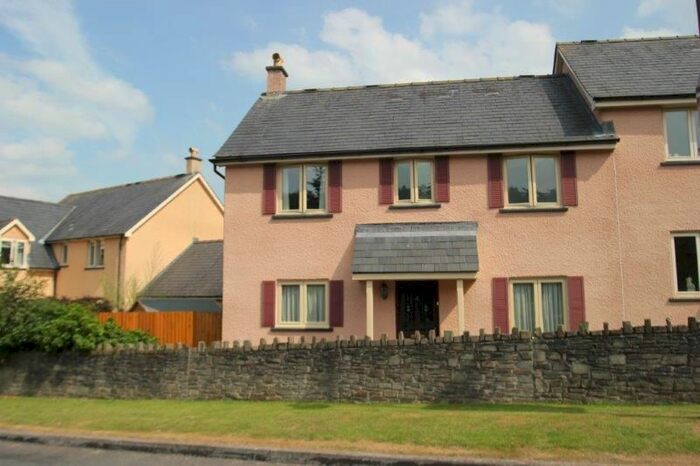 3 Bedroom Semi-Detached House To Rent In Chapel Field, Llangattock, Crickhowell, Powys NP8