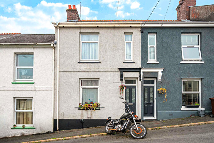 3 Bedroom Terraced House For Sale In Maidenwell Road, Plymouth, Devon, PL7