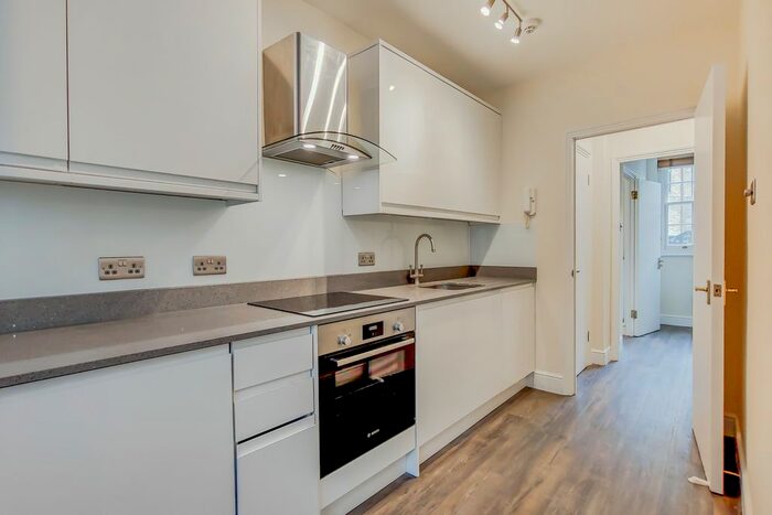 1 Bedroom Flat To Rent In Floral Street, Covent Garden, London, WC2E