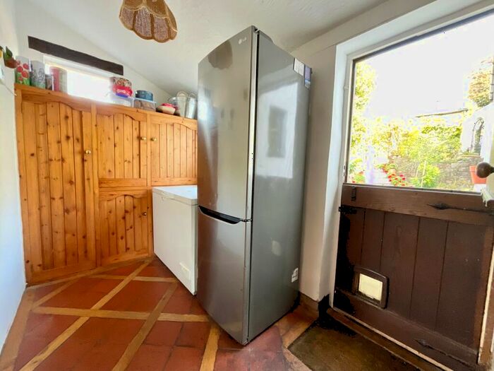 3 Bedroom Detached House For Sale In Glascoed, Usk, NP4