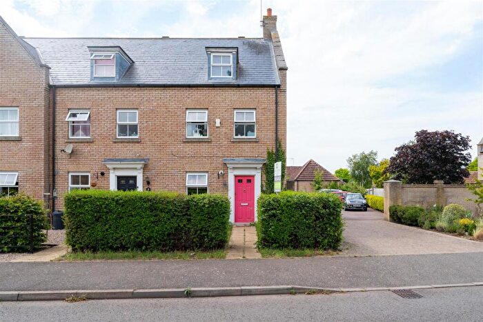 3 Bedroom House For Sale In Columbine Road, Ely, CB6