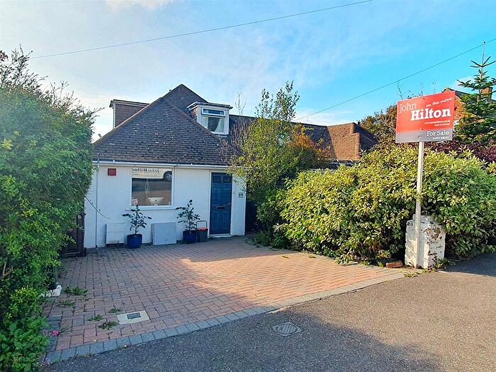 4 Bedroom Semi-Detached House For Sale In Crescent Drive North, Woodingdean, BN2