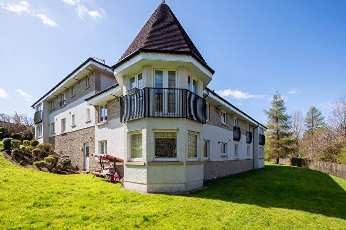 2 Bedroom Apartment For Sale In Traquair Gardens, Newton Mearns, G77