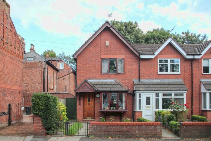2 Bedroom End Of Terrace House To Rent In Peel Green Road, Eccles, Manchester, M30