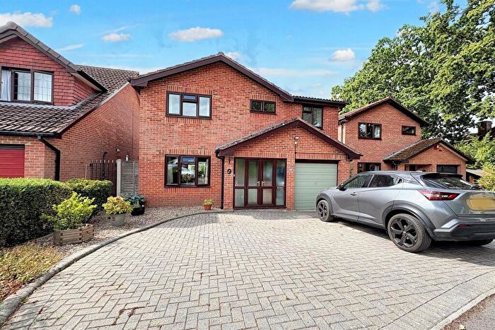 4 Bedroom Detached House For Sale In Verwood, BH31