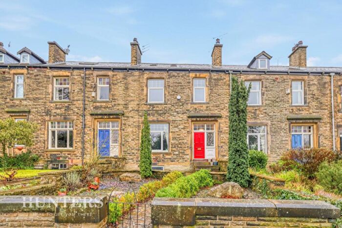 4 Bedroom Terraced House For Sale In Heatherbank, Halifax Road, Littleborough, OL15