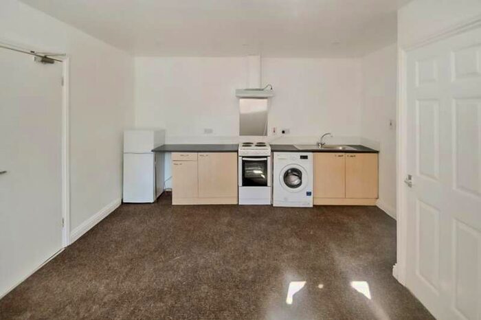 1 Bedroom Apartment To Rent In Anlaby Road, Hull, HU3