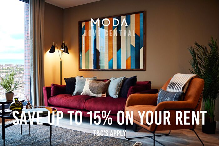 2 Bedroom Apartment To Rent In Boulevard Place, Hove, East Sussex, BN3