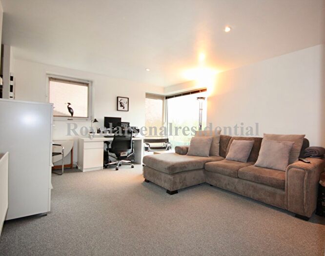 1 Bedroom Flat To Rent In Erebus Drive, London, SE28