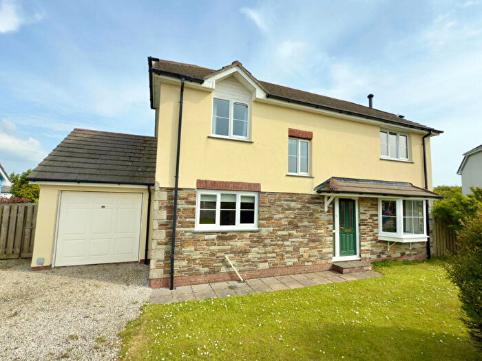 4 Bedroom Detached House For Sale In Trecarne Gardens, Delabole, PL33