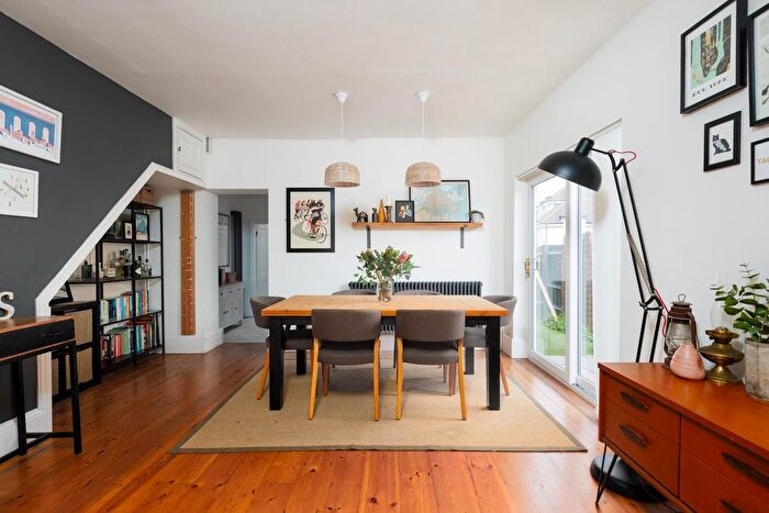 4 Bedroom End Terrace House For Sale In Bloomfield Road, Brislington, BS4