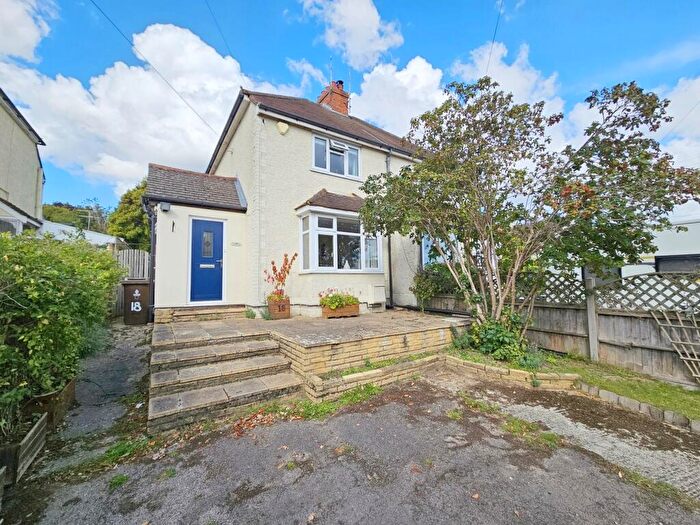 3 Bedroom Semi-Detached House For Sale In Gipsy Lane, Earley, Reading, RG6