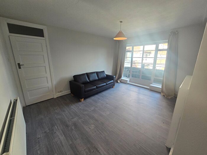 2 Bedroom Flat To Rent In Northwood Hall, Hornsey Lane, Highgate, London, N6