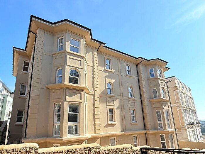 2 Bedroom Flat To Rent In Madeira Road, Weston Super Mare, BS23