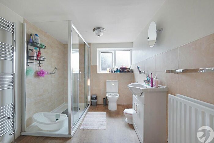 2 Bedroom Terraced House For Sale In Berkley Road, Gravesend, Kent, DA12