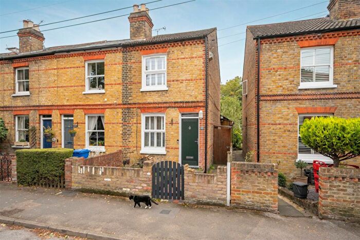 2 Bedroom End Of Terrace House For Sale In Elm Road, Windsor, SL4