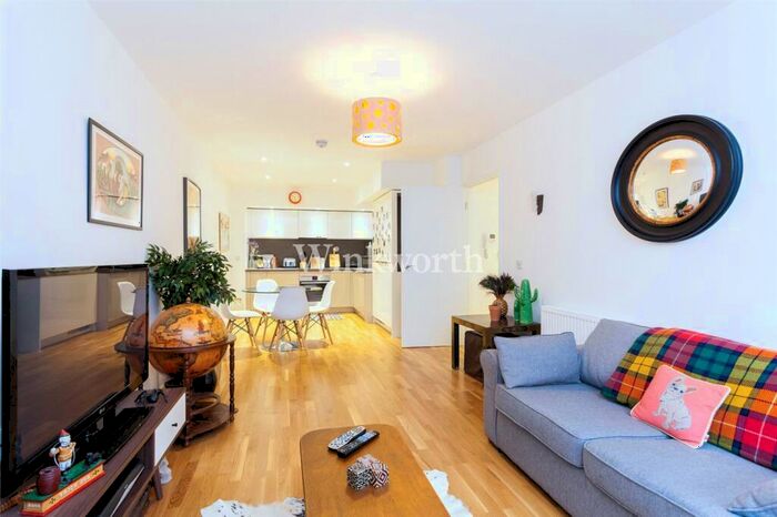 1 Bedroom Apartment To Rent In Butterfly Court, Bathurst Square, N15