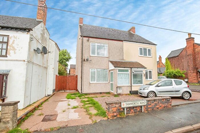 3 Bedroom Semi-Detached House For Sale In Tamworth Road, Wood End, CV9