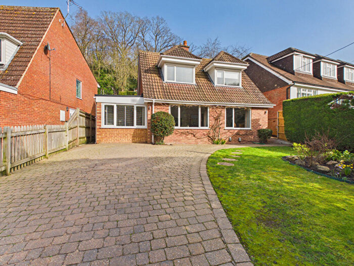3 Bedroom Detached House For Sale In Marlow Bottom, Marlow, Buckinghamshire, SL7