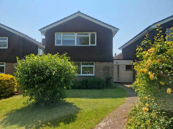 4 Bedroom Detached House To Rent In Flambards Close, Meldreth, Royston, SG8