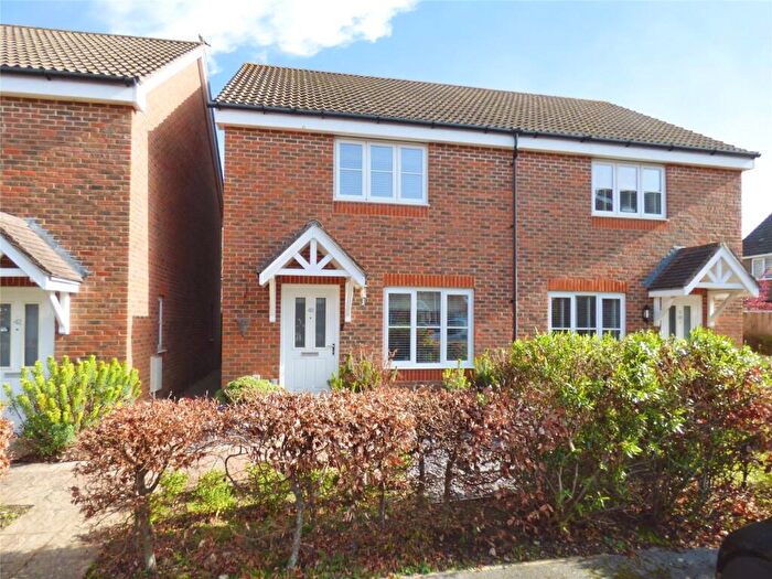 2 Bedroom Semi Detached House For Sale In Jellicoe Drive, Sarisbury Green, Southampton, SO31