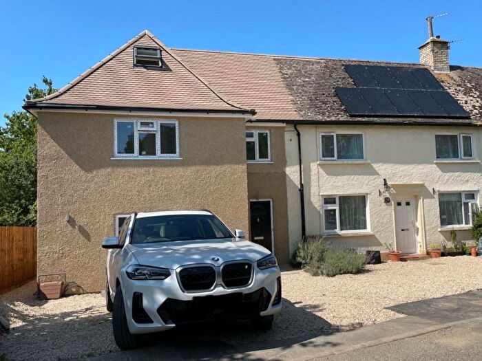 2 Bedroom Apartment To Rent In Woodstock, Oxfordshire, OX20