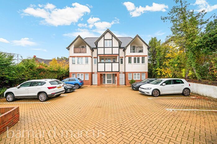 2 Bedroom Flat For Sale In Hartley Old Road, Purley, CR8